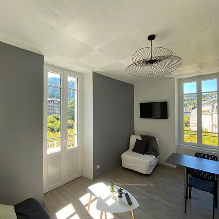 17 Apartment *